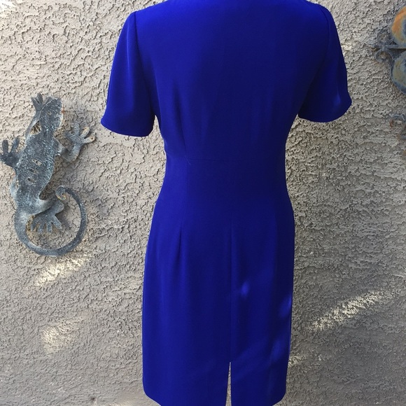 TAHARI DRESS - Picture 5 of 7